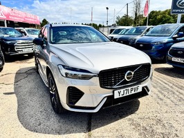 VOLVO XC60 RECHARGE T6 R-DESIGN AWD - 3136 - 12