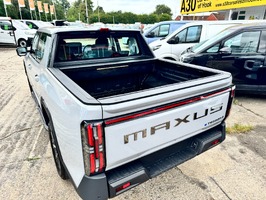 MAXUS ETERRON 9 102.2kWh Premium Auto 4WD 4dr - 3084 - 10