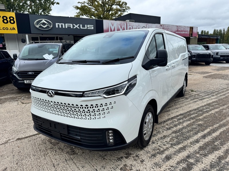 MAXUS EDELIVER 7 in Hampshire for sale