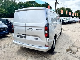 FORD TRANSIT CUSTOM 2.0 320 EcoBlue Limited Auto L2 H1 Euro 6 170 PS (s/s) 5dr - 3133 - 10