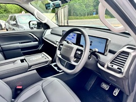 MAXUS eTERRON 9 102.2kWh Luxury Auto 4WD 4dr - 3085 - 14