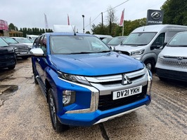 MITSUBISHI L200 2.2 DI-D DC Barbarian 4WD Euro 6 (s/s) 4d - Canopy - Towbar  - 3148 - 9