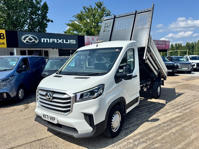 Used MAXUS DELIVER 9 in Hampshire for sale