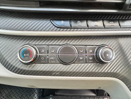 MAXUS DELIVER 9 2.0 D20 RWD L3 H2 Euro 6 (s/s) 5dr - 3173 - 15