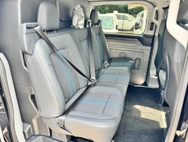 FORD TRANSIT CUSTOM 2.0 320 EcoBlue Sport Crew Van Auto L2 H1 Euro 6 (s/s) 5dr - 3155 - 19
