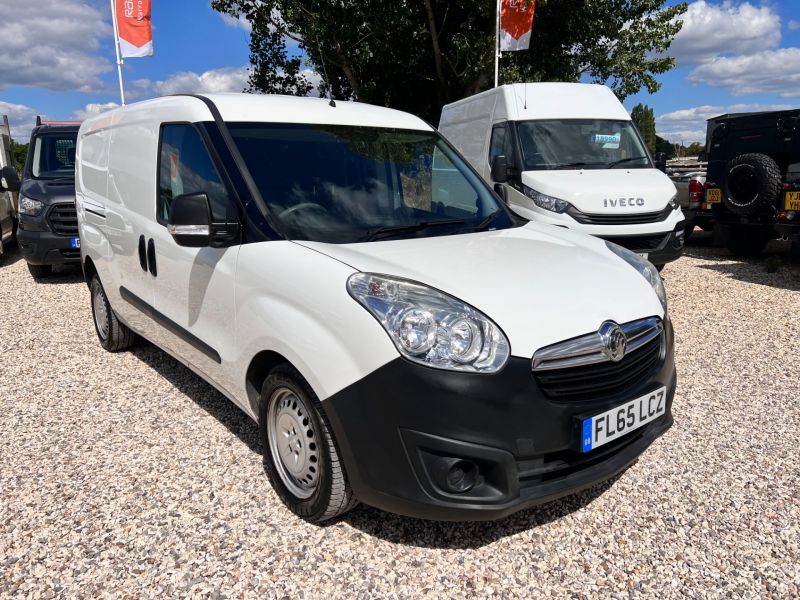 Used VAUXHALL COMBO in Hampshire for sale