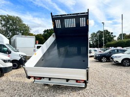 MAXUS DELIVER 9  2.0 D20 RWD TIPPER EU6 (s/s) 5dr 150ps - 2777 - 4