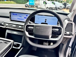 MAXUS eTERRON 9 102.2kWh Luxury Auto 4WD 4dr - 3085 - 16