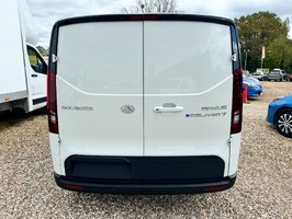 MAXUS EDELIVER 7 88.55kWh L1 H1 = PRE-REG - 3021 - 5