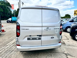 FORD TRANSIT CUSTOM 2.0 320 EcoBlue Limited Auto L2 H1 Euro 6 170 PS (s/s) 5dr - 3133 - 8
