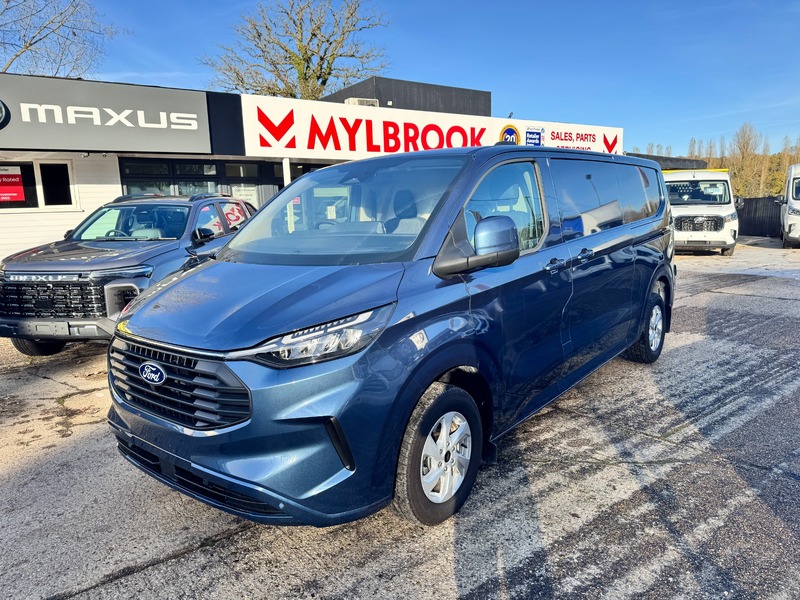 FORD TRANSIT CUSTOM in Hampshire for sale