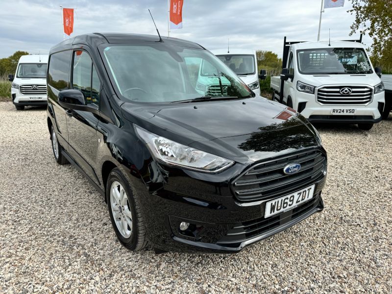 Used FORD TRANSIT CONNECT in Hampshire for sale