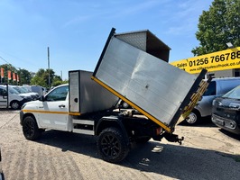 TOYOTA HI-LUX ACTIVE 4WD D-4D S/C - ARB TIPPER BODY - AIR CON - 3123 - 5