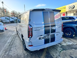 FORD TRANSIT CUSTOM 2.0 320 EcoBlue Sport Crew Van Auto L2 H1 Euro 6 (s/s) 5dr - 3182 - 6