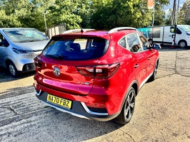 MG MG ZS EXCLUSIVE - 3158 - 5