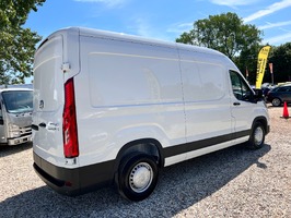 MAXUS DELIVER 9 D20 FWD LH EU6 (s/s) 5dr 150ps - 2779 - 4