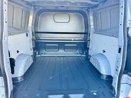 FORD TRANSIT CUSTOM 2.0 320 EcoBlue Sport Crew Van Auto L2 H1 Euro 6 (s/s) 5dr - 3182 - 11