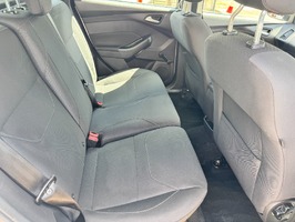 FORD FOCUS ZETEC TDCI - 3130 - 17