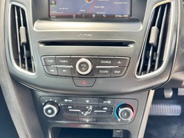 FORD FOCUS ZETEC TDCI - 3130 - 21