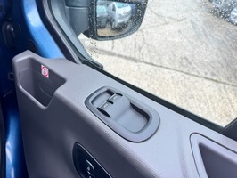 FORD TRANSIT 2.0 350 EcoBlue Limited Auto FWD L3 H3 Euro 6 (s/s) 5dr - 3127 - 12