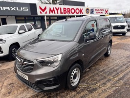 VAUXHALL COMBO 1.5 Turbo D 2300 Dynamic L1 H1 Euro 6 4dr - 3186 - 9