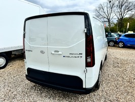 MAXUS EDELIVER 7 88.55kWh L1 H1 = PRE-REG - 3021 - 4