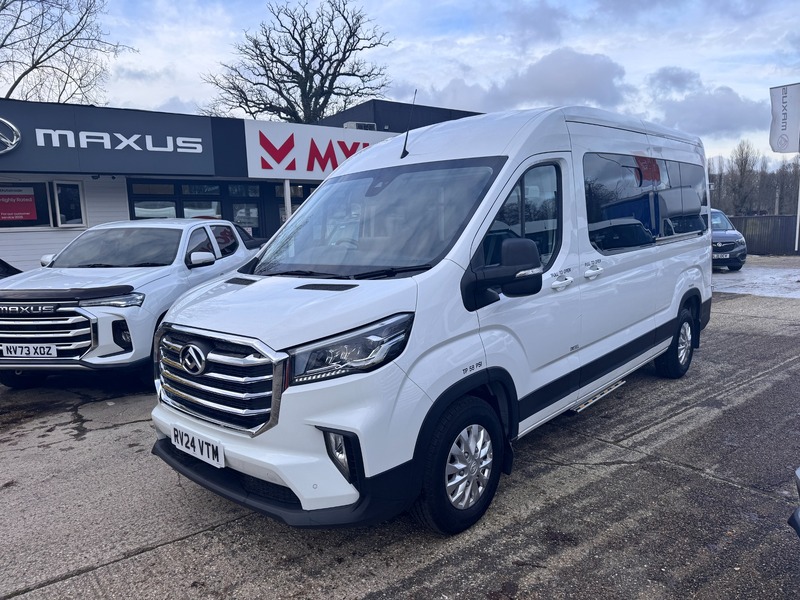 MAXUS DELIVER 9 in Hampshire for sale