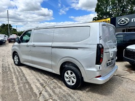 FORD TRANSIT CUSTOM 2.0 320 EcoBlue Limited Auto L2 H1 Euro 6 170 PS (s/s) 5dr - 3133 - 5