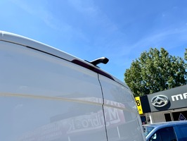 MAXUS DELIVER 9 2.0 D20 FWD L3 H2 Euro 6 (s/s) 5dr - 3142 - 11