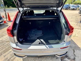 VOLVO XC60 RECHARGE T6 R-DESIGN AWD - 3136 - 23