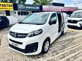 VAUXHALL VIVARO 1.5 Turbo D 2700 Sportive L1 H1 Euro 6 (s/s) 5dr - 3145 - 12