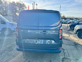 FORD TRANSIT CUSTOM 2.0 320 EcoBlue Limited Auto L2 H1 Euro 6 (s/s) 5dr - 3176 - 6