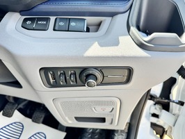 MAXUS DELIVER 9 2.0 D20 FWD L3 H2 Euro 6 (s/s) 5dr - 3142 - 13
