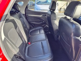 MG MG ZS EXCLUSIVE - 3158 - 18