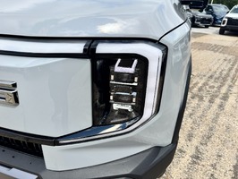 MAXUS ETERRON 9 102.2kWh Premium Auto 4WD 4dr - 3084 - 28