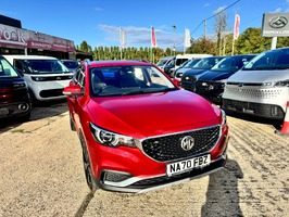 MG MG ZS EXCLUSIVE - 3158 - 9