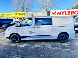 FORD TRANSIT CUSTOM 2.0 320 EcoBlue Sport Crew Van Auto L2 H1 Euro 6 (s/s) 5dr - 3182 - 4