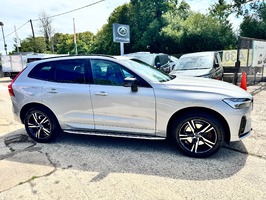 VOLVO XC60 RECHARGE T6 R-DESIGN AWD - 3136 - 9