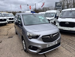 VAUXHALL COMBO 1.5 Turbo D 2300 Pro L1 H1 Euro 6 (s/s) 5dr - 3194 - 8