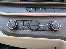 MAXUS DELIVER 9 D20 FWD LH EU6 (s/s) 5dr 150ps - 2779 - 23
