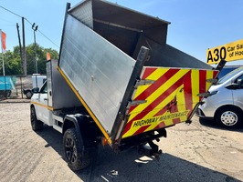 TOYOTA HI-LUX ACTIVE 4WD D-4D S/C - ARB TIPPER BODY - AIR CON - 3123 - 6