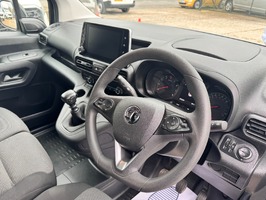 VAUXHALL COMBO 1.5 Turbo D 2300 Pro L1 H1 Euro 6 (s/s) 5dr - 3194 - 18
