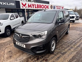 VAUXHALL COMBO 1.5 Turbo D 2300 Dynamic L1 H1 Euro 6 4dr - 3186 - 1