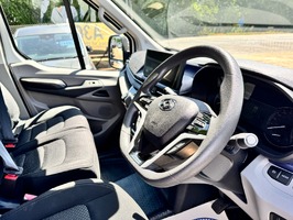 MAXUS DELIVER 9 2.0 D20 FWD L3 H2 Euro 6 (s/s) 5dr - 3142 - 15