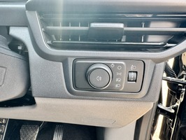 FORD TRANSIT CUSTOM 2.0 320 EcoBlue Sport Crew Van Auto L2 H1 Euro 6 (s/s) 5dr - 3155 - 15