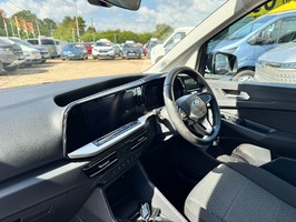 FORD TRANSIT CONNECT 2.0 230 EcoBlue Limited Auto L1 Euro 6 (s/s) 5dr - 3125 - 13