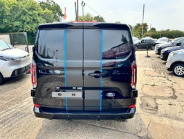 FORD TRANSIT CUSTOM 2.0 320 EcoBlue Sport Crew Van Auto L2 H1 Euro 6 (s/s) 5dr - 3155 - 6