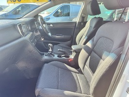 KIA SPORTAGE 1.7 CRDi 2 Euro 6 (s/s) 5dr - 3120 - 11