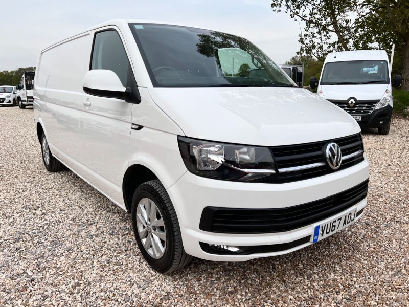 Used VOLKSWAGEN TRANSPORTER in Hampshire for sale